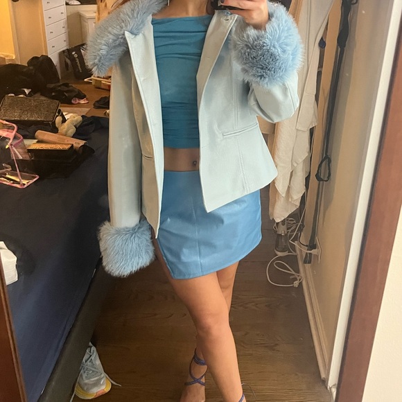 Dresses & Skirts - REMOVING ‼️ SUPERDOWN MINI SKIRT